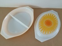 オールドパイレックス イエロー デイジー ディバイデッドディッシュ キャセロール 蓋つき OLD PYREX