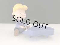 シュローダー フィギュア ドール USA SNOOPY スヌーピー オールド ヴィンテージ Playing Mantis PMI PEANUTS