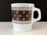レアカラー ファイヤーキング ピクニック マグ レースドット 茶 ブラウン Fire-king USA ヴィンテージ