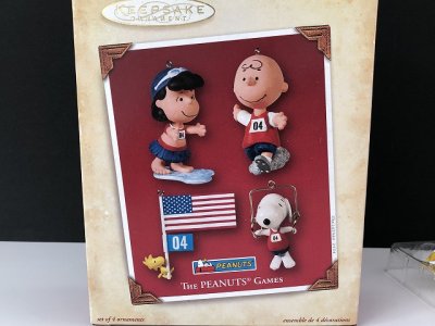 画像2: スヌーピー HALLMARK オーナメント 箱入り 2004 PEANUTS GAMES フィギュア SNOOPY ビンテージ