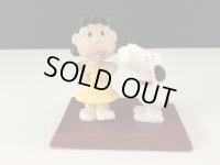 ヴィンテージ Danbury Mint ダンバリーミント 1994s [SNOOPY'S KISS] スヌーピー ルーシー フィギュア 置物 USA PEANUTS 