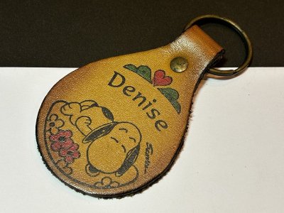 画像1: スヌーピー ヴィンテージ レザー キーホルダー USA AVIVA製 1970's 1980's vintage SNOOPY PEANUTS