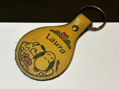 画像1: スヌーピー ヴィンテージ レザー キーホルダー USA AVIVA製 1970's 1980's vintage SNOOPY PEANUTS