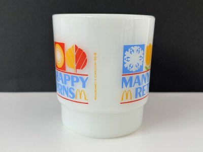 画像2: ファイヤーキング マクドナルド メニーハッピーリターンズ フォーシーズンズ マグカップ アドバタイジング Fire-king McDonald's USA ヴィンテージ