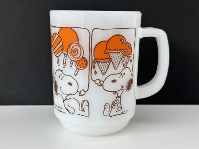 画像1: ファイヤーキング スヌーピー スイーツ マグカップ ヴィンテージ USA PEANUTS Fire-king SNOOPY