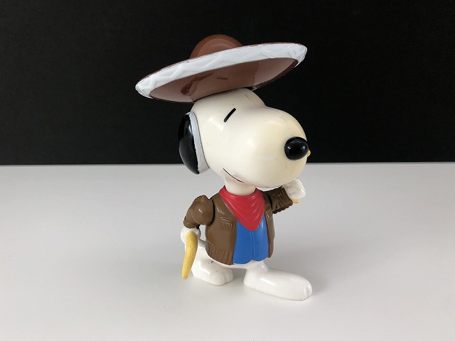 Andre Saraiva × Snoopy フィギュア アンドレ スヌーピー 2023年の