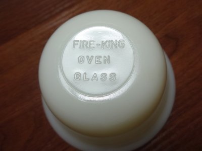 画像3: 最初期刻印 ブロックレター ファイヤーキング アイボリー カスタードカップ Fire-king