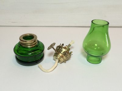 画像1: ヴィンテージ オイルランプ OIL LAMP アンティーク グリーンガラス