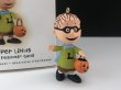 画像1: ライナス ハロウィン Halloween HALLMARK オーナメント 箱入り スヌーピー PEANUTS フィギュア SNOOPY オールド ビンテージ (1)