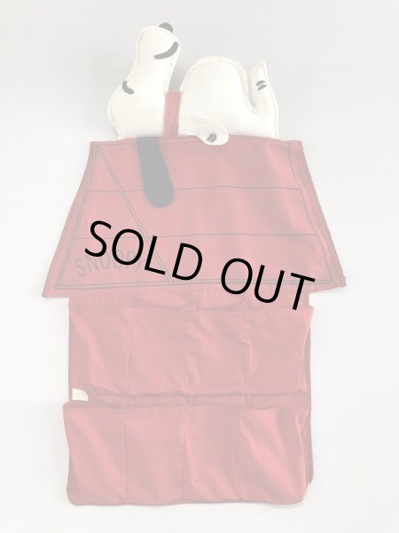 画像1: スヌーピー ヴィンテージ ドッグハウス ウォールポケット SHOE BAG USA 1970's 1980's 壁掛け SNOOPY PEANUTS (1)