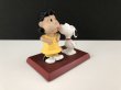 画像4: ヴィンテージ Danbury Mint ダンバリーミント 1994s [SNOOPY'S KISS] シリアルナンバーカード付 スヌーピー ルーシー フィギュア 置物 USA PEANUTS (4)