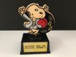 画像1: ヴィンテージ スヌーピー トロフィー BOOGIE DOWN! 1970s 1980's AVIVA vintage USA SNOOPY (1)