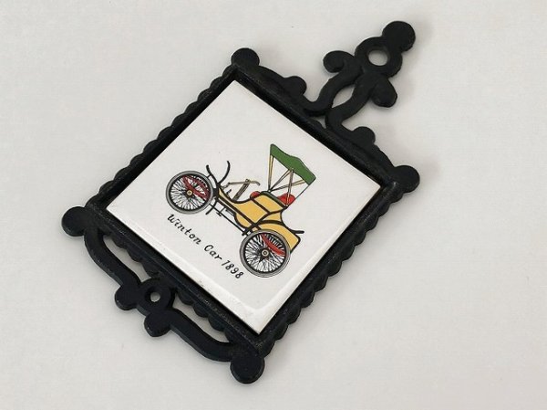 画像1: ヴィンテージ Trivet 鍋敷き アンティークカーデザイン 壁掛け飾り USA米国輸出用 MADE IN JAPAN  (1)