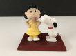 画像1: ヴィンテージ Danbury Mint ダンバリーミント 1994s [SNOOPY'S KISS] スヌーピー ルーシー フィギュア 置物 USA PEANUTS  (1)