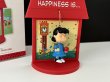 画像2: HALLMARK オーナメント ディスプレイスタンド 箱入り スヌーピー PEANUTS SNOOPY オールド ビンテージ (2)