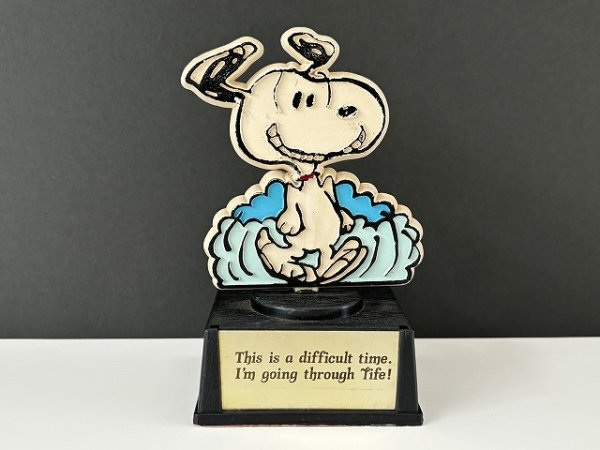 画像1: ヴィンテージ スヌーピー トロフィー 1970s 1980's AVIVA vintage USA SNOOPY (1)