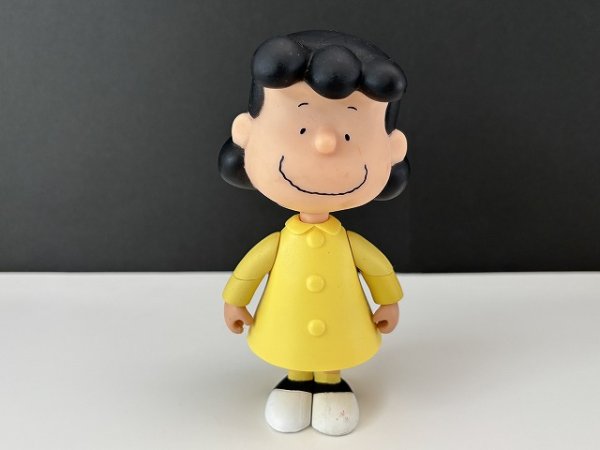 画像1: ルーシー LUCY フィギュア USA SNOOPY スヌーピー ヴィンテージ PEANUTS (1)
