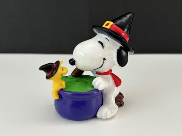 画像1: USA SNOOPY スヌーピー PVC フィギュア Whitman's オールド ビンテージ PEANUTS (1)