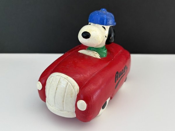 画像2: アウトレット 1970's Determined社製 ヴィンテージ スヌーピー 車 レッドカー 貯金箱 vintage USA SNOOPY BANK (2)