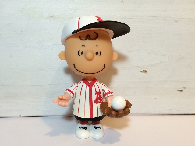 チャーリーブラウン ベースボール フィギュア ドール 野球 Usa Snoopy スヌーピー