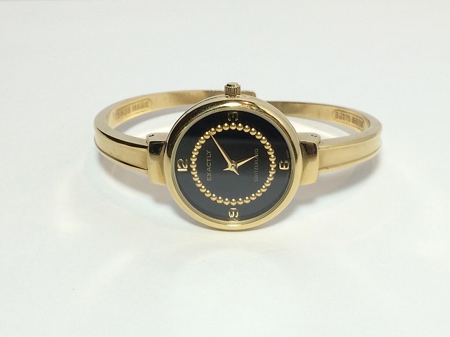 ファッションウォッチ 腕時計 SWISS MADE ブラック ゴールド