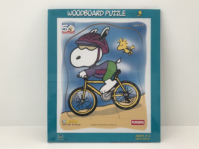 デッドストック 未開封 Peanuts 50周年 スヌーピー 自転車 ウッドボード パズル Playskool Hasbro ヴィンテージ スヌーピー Vintage Usa Snoopy