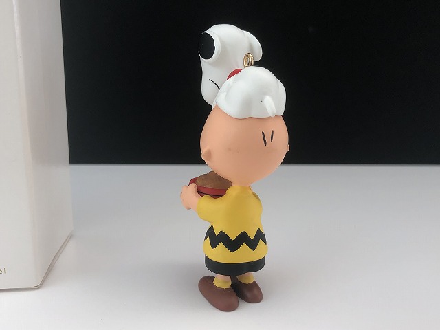 スヌーピー チャーリーブラウン HALLMARK フィギュア オーナメント 箱入り KEEPSAKE PEANUTS SNOOPY ヴィンテージ