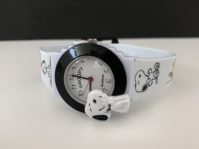 激レア！レトロ、電池交換済み】Armitron社製 スヌーピー 腕時計-