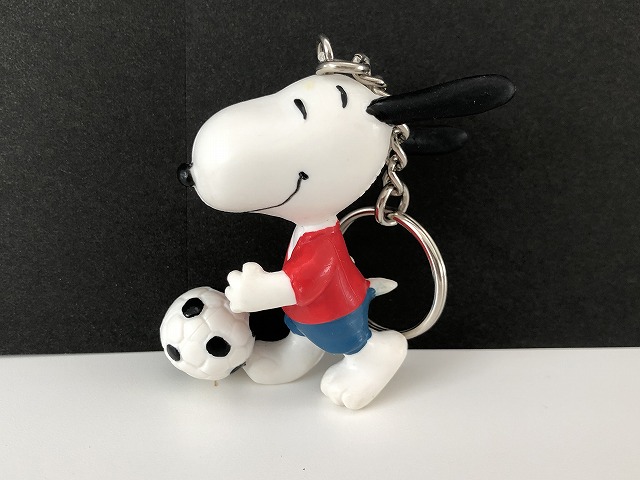 Usa Snoopy スヌーピー フィギュア サッカー キーホルダー オールド ビンテージ Peanuts