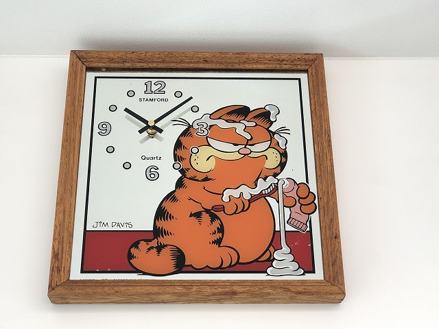 人気SALEお得ガーフィールド Garfield プーキー ミラー ウォールクロック ビンテージ インテリア時計