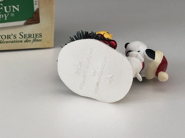 スヌーピー ウッドストック HALLMARK オーナメント 2004 箱入り KEEPSAKE PEANUTS SNOOPY ヴィンテージ