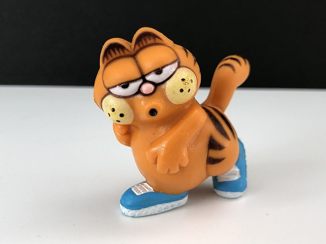 Garfield ガーフィールド PVCフィギュア えさ箱 一部彩色 BULLYLAND