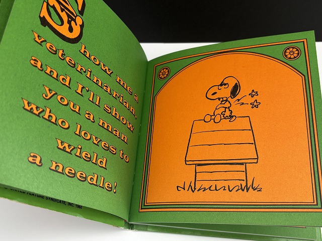 PEANUTS コレクション本　洋書　スヌーピー ヴィンテージ ヴィンテージ PEANUTS BOOK 本 スヌーピー 洋書 vintage USA